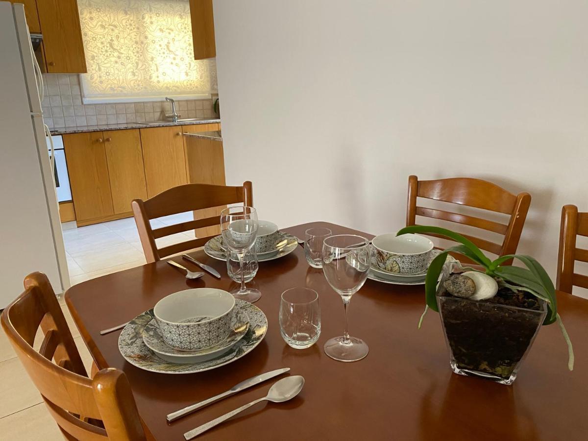 Appartement Holiday City Center à Larnaca Extérieur photo